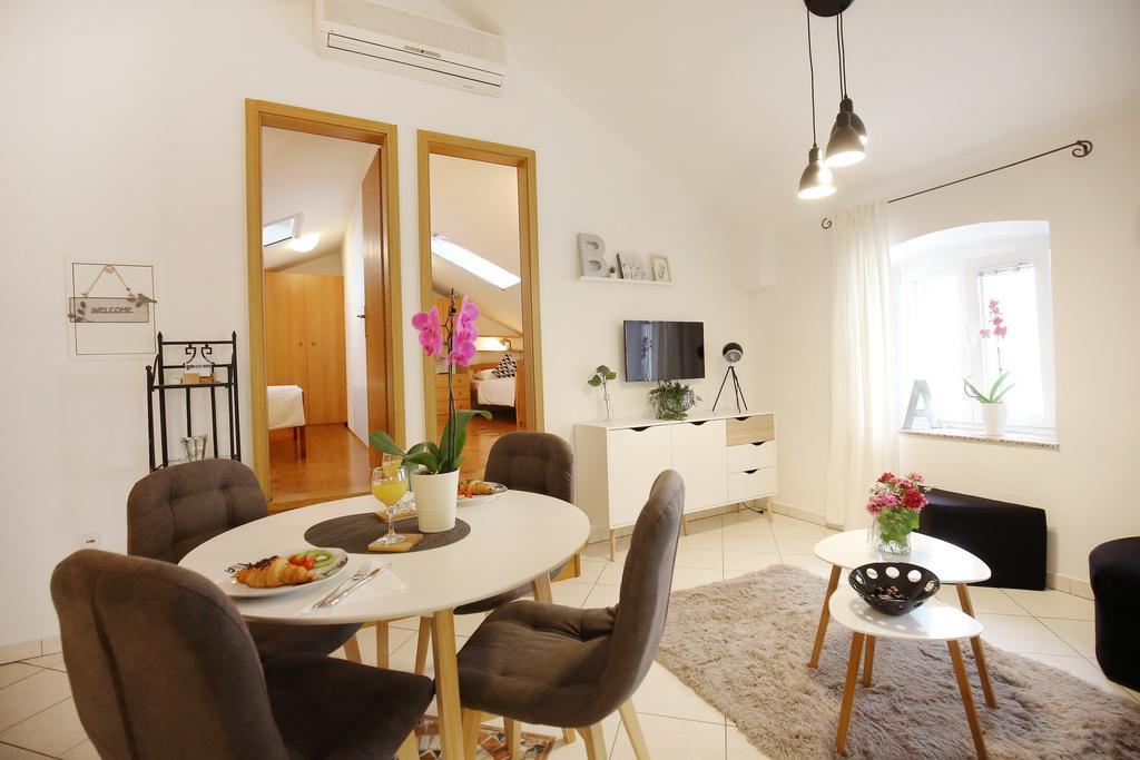 Stomorica Apartments Zadar Eksteriør bilde